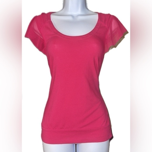 Banana Republic Tops - Banana Republic Petal Sleeve Pink Scoop neck Top XS